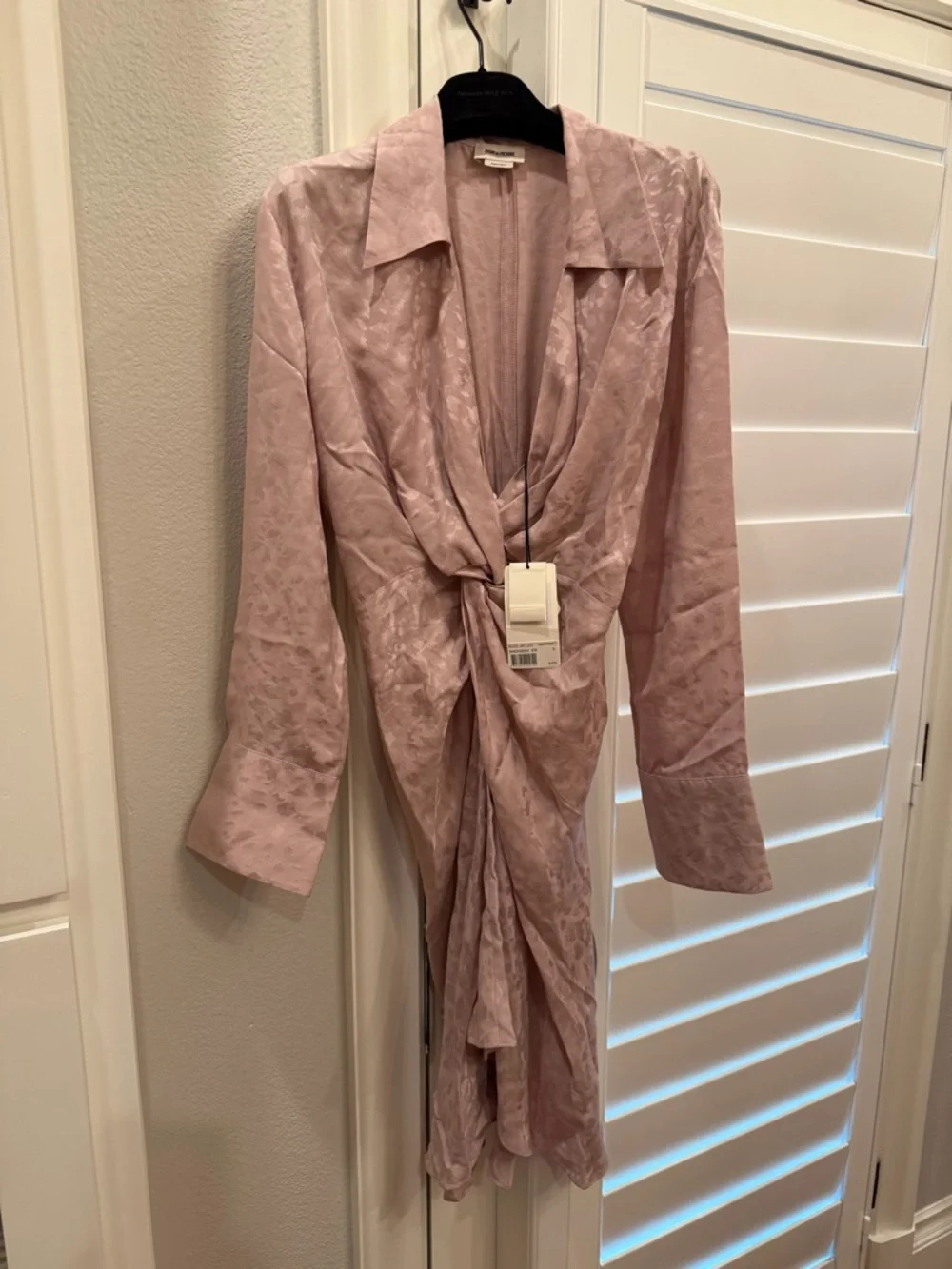 NWT Zadig and Voltaire Blush Pink Twist-Front Silk Dress. Size Small. 100% silk - Picture 3 of 7